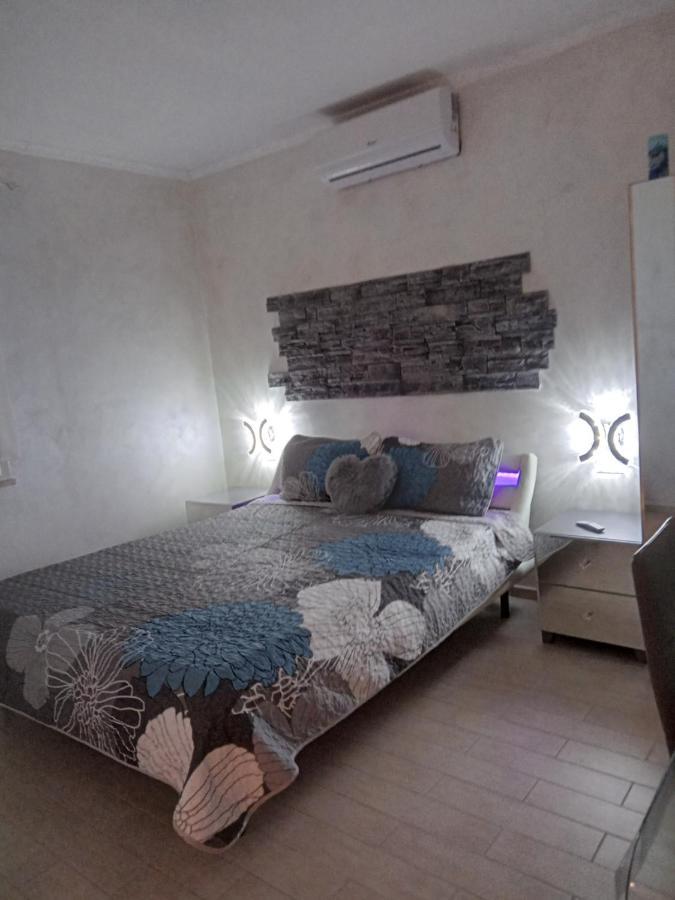 Rosilienza Suites Private Spa, Patio Garden Free Trasfer To & From Airport Fiumicino Exterior photo