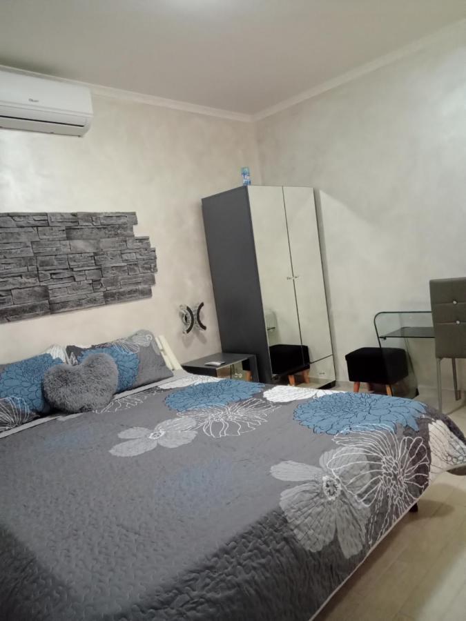 Rosilienza Suites Private Spa, Patio Garden Free Trasfer To & From Airport Fiumicino Exterior photo